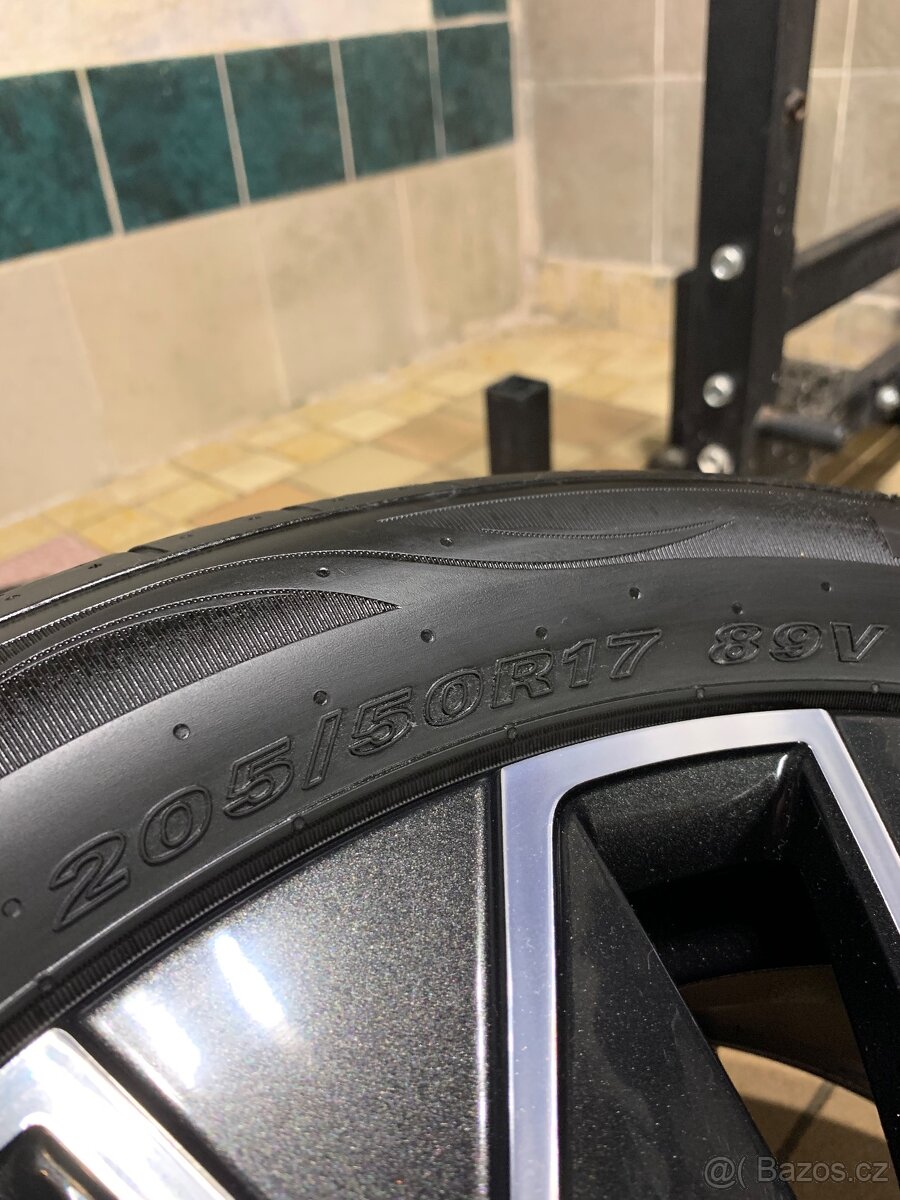 Alu kola Škoda SCALA R17 5X100 ZÁNOVNÍ LETNÍ PNEU 205/50 R17 - 10