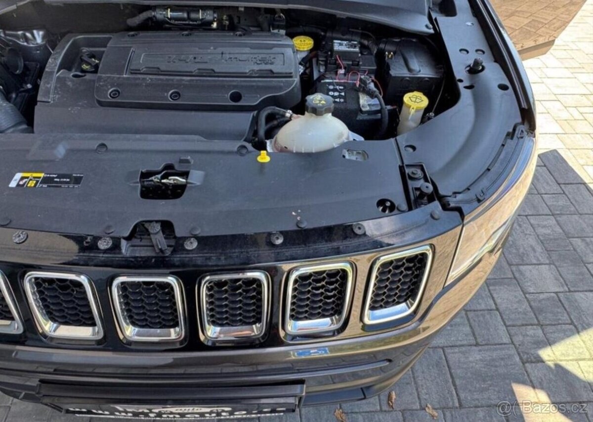 Jeep Compass 1.4 Multiair Longitude benzín manuál 103 kw - 10