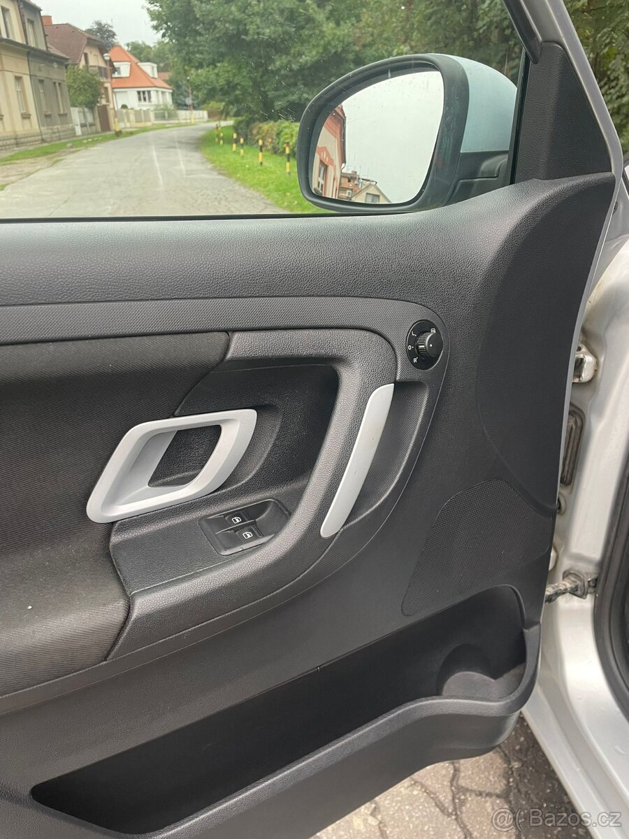 Škoda fabia 2 - 10