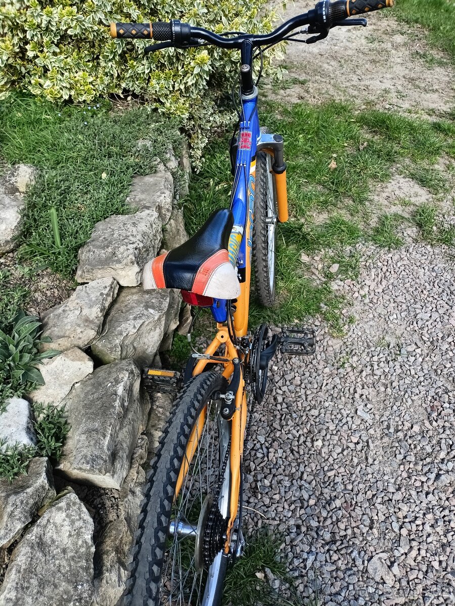 Celoodpružené kolo - 10