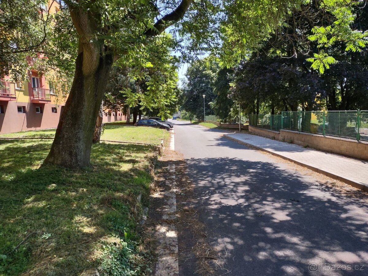 Pronájem bytu 2+1 53m², ul. 1. máje, blok 350, Most - 10