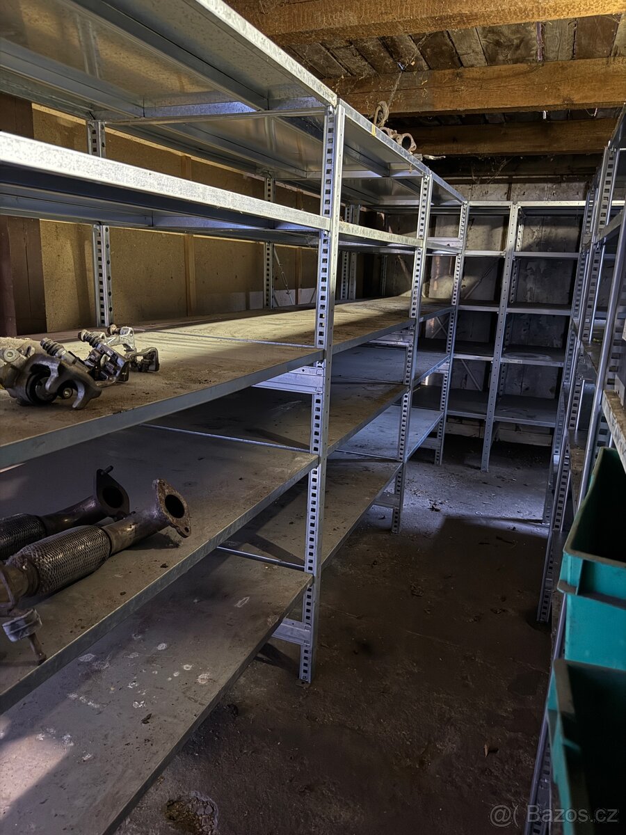 Kvalitní pozinkované regály - 10