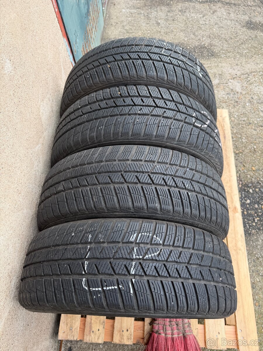 Prodám zimní pneumatiku - 10