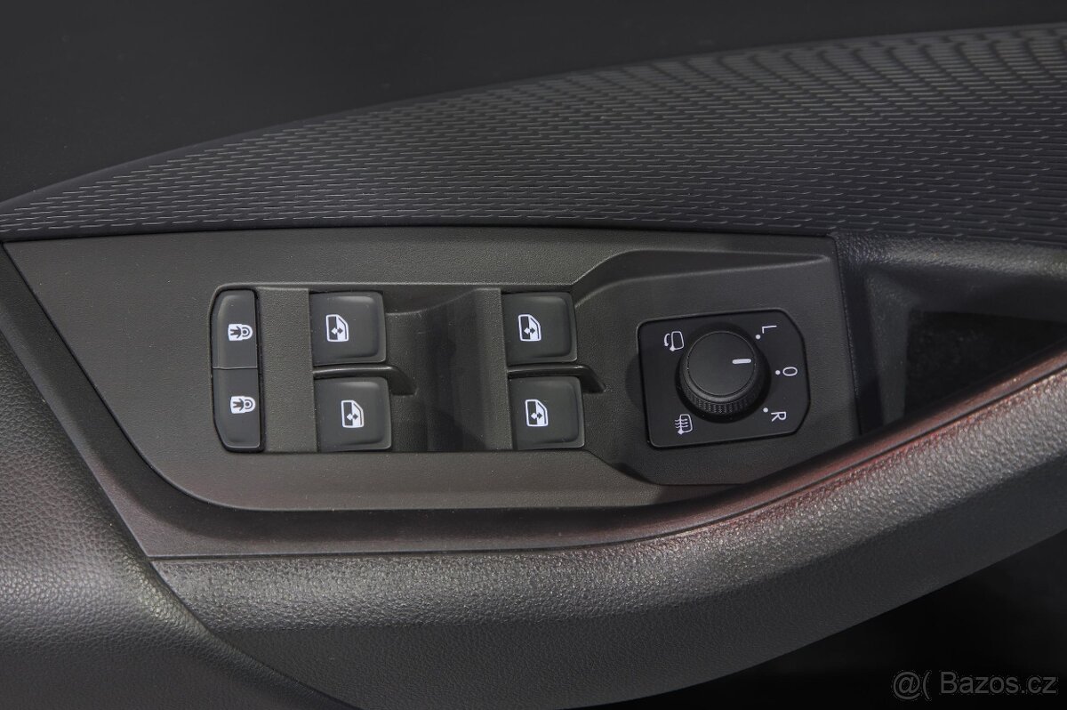 Škoda Octavia 4 iV Combi 1.4 TSI 150kW - záruka Autodraft - 10