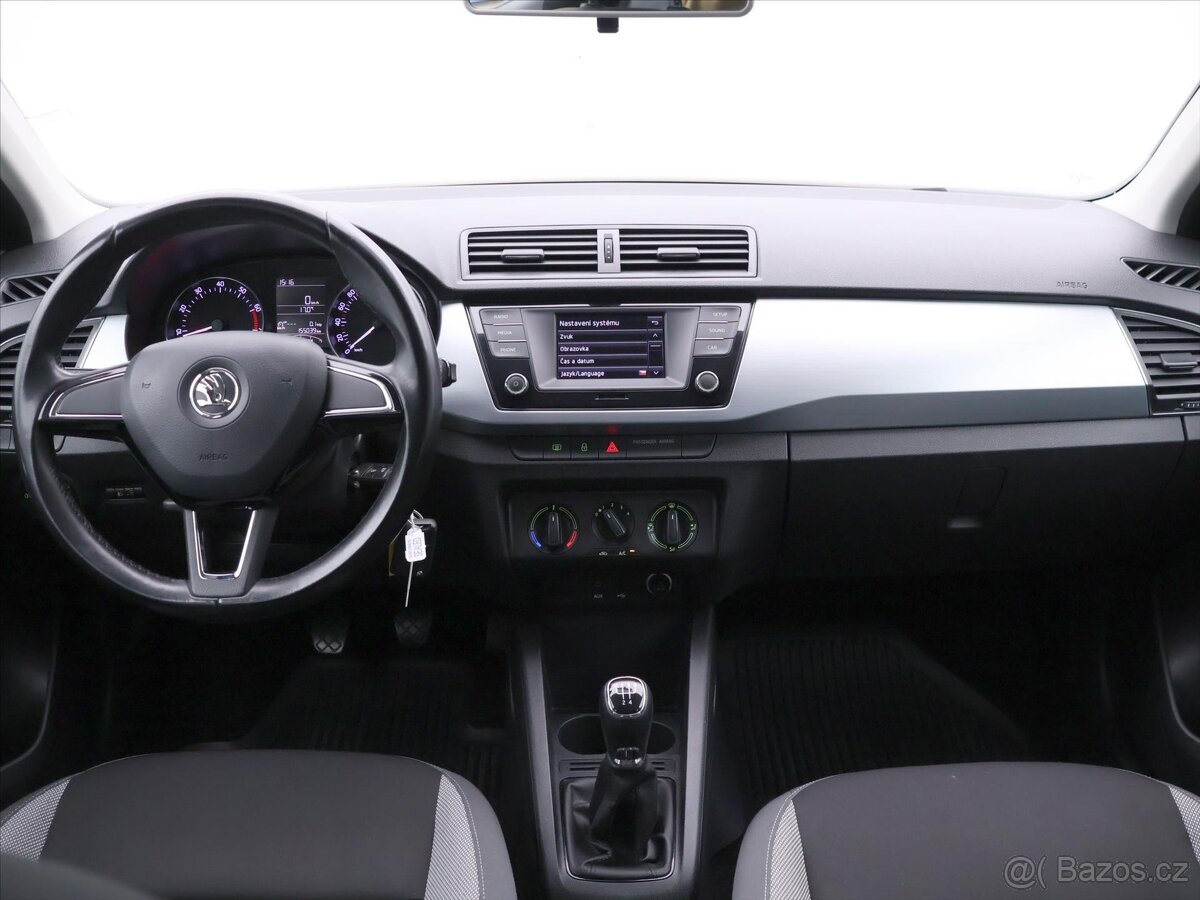 Škoda Fabia 1,2 TSI 66kW CZ Ambition (2015) - 10
