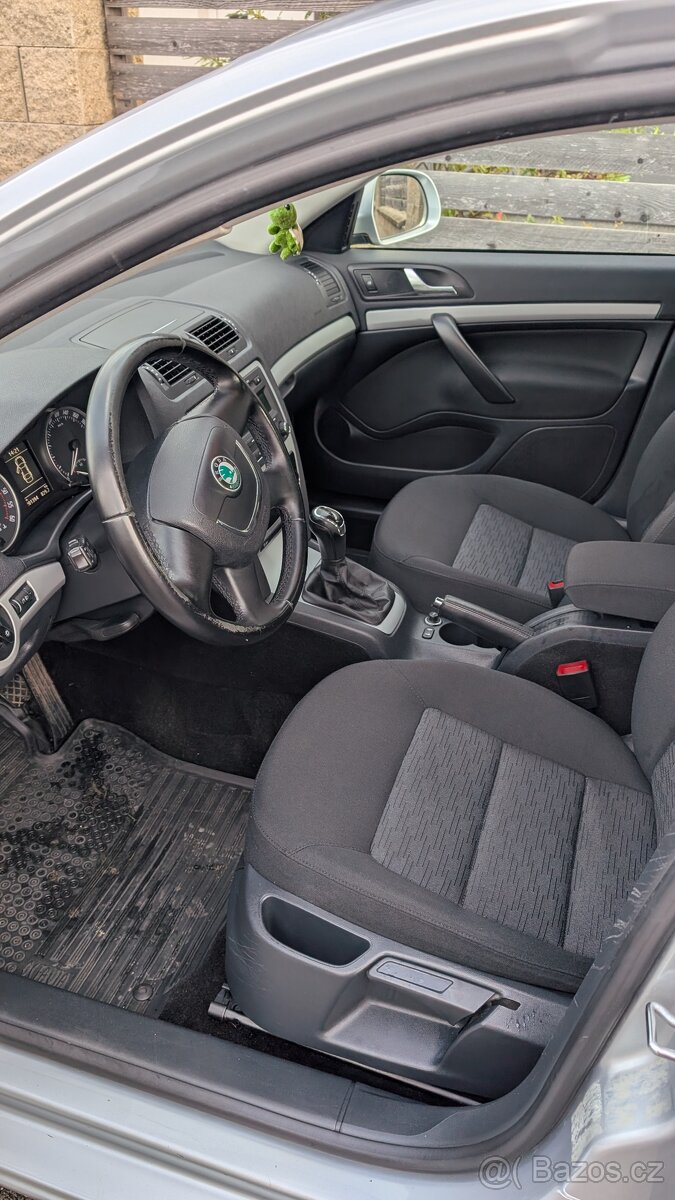 Prodám Škoda Octavia II 1.6TDi 77kw 2012 - 10