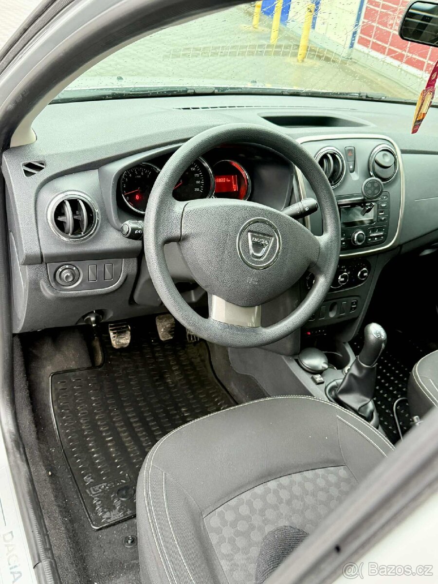 Dacia Logan MCV Benzín - LPG - 10