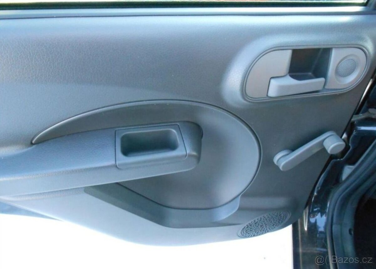 Fiat Panda 1,2 44 kW Historie benzín - 10