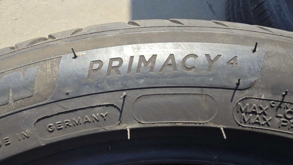 Letní pneu 225/45/17 Michelin - 10