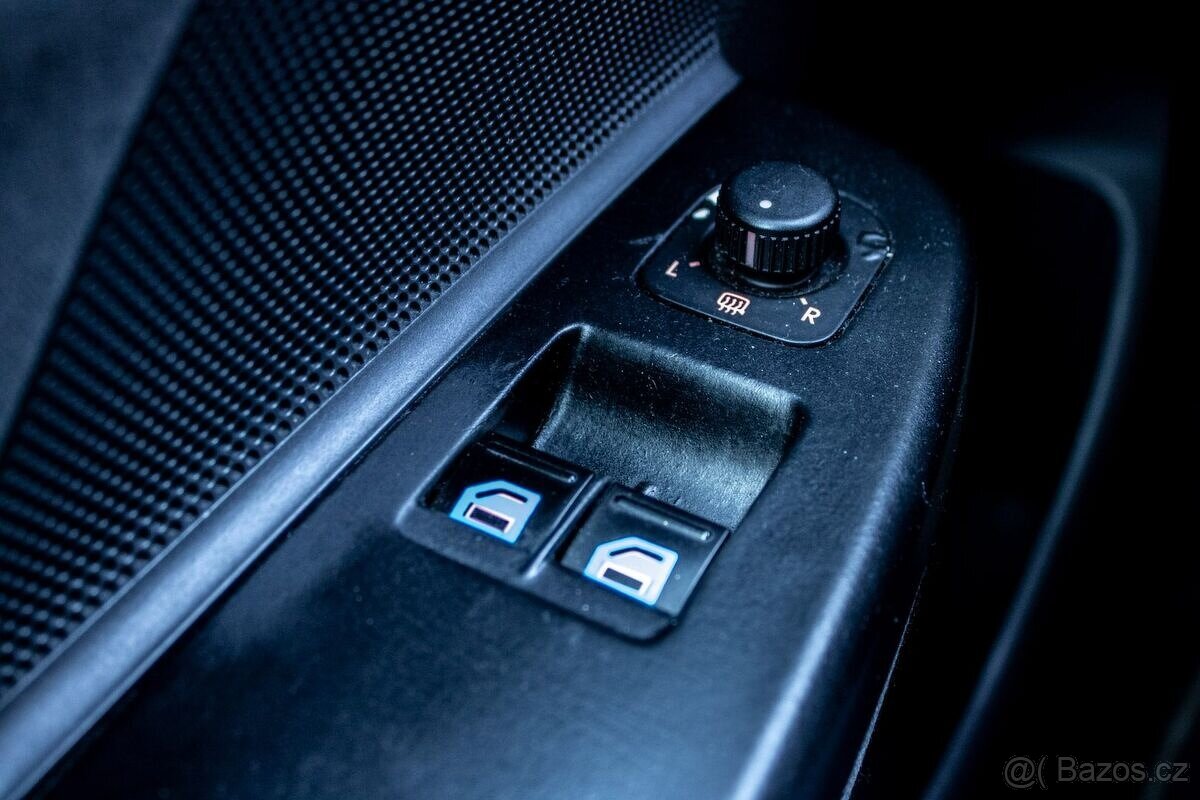 Volkswagen Golf 2.0 FSI GTI Turbo - 10