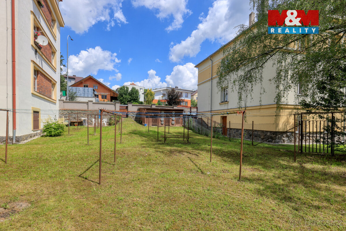 Pronájem bytu 1+1, 43 m2, v Klatovech, ul. Masarykova - 10