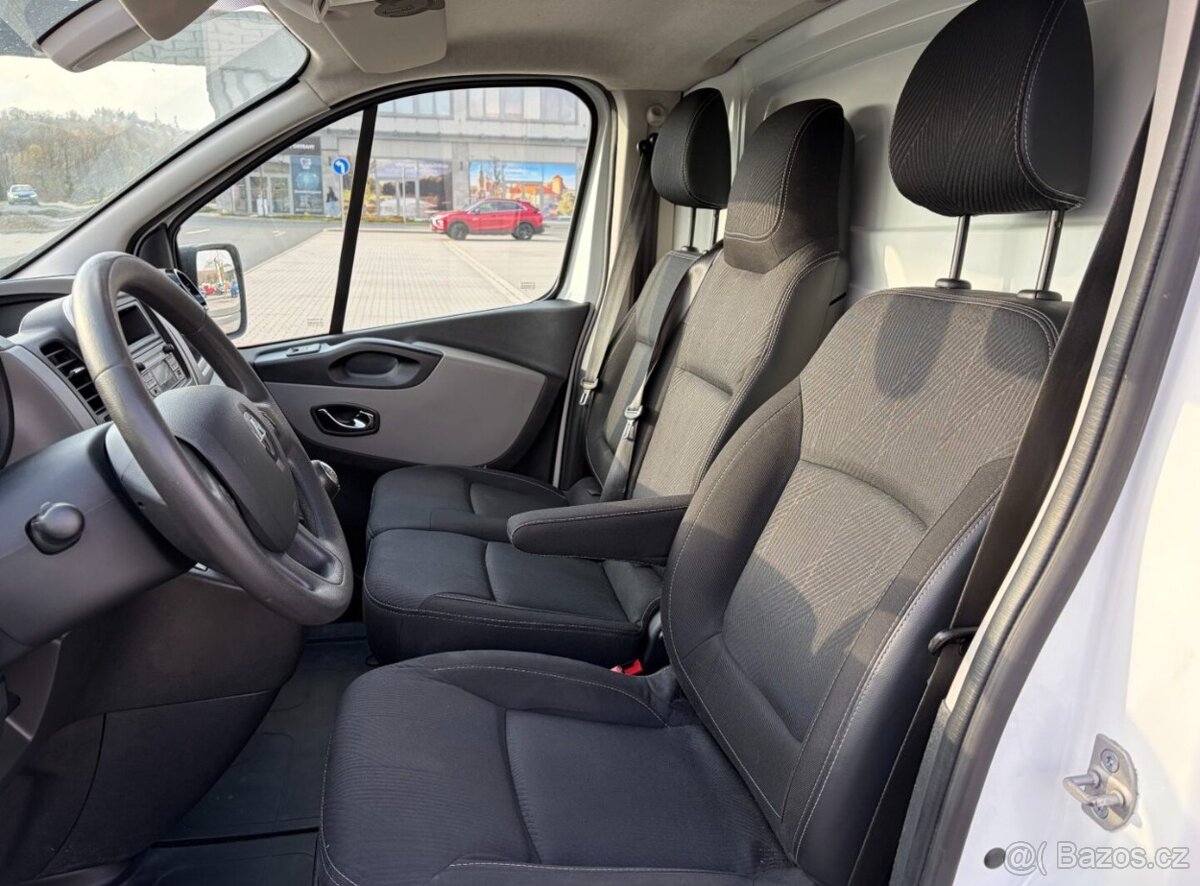 Renault Trafic 1.6 DCi 1.maj. koup. ČR DPH - 10