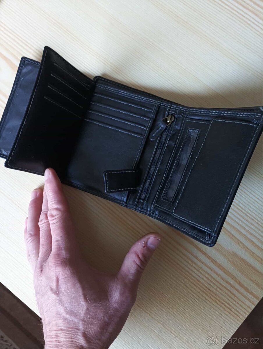 Luxusní peněženka pánská kožená zn. BUSHMAN EXPEDITION OUT - 10