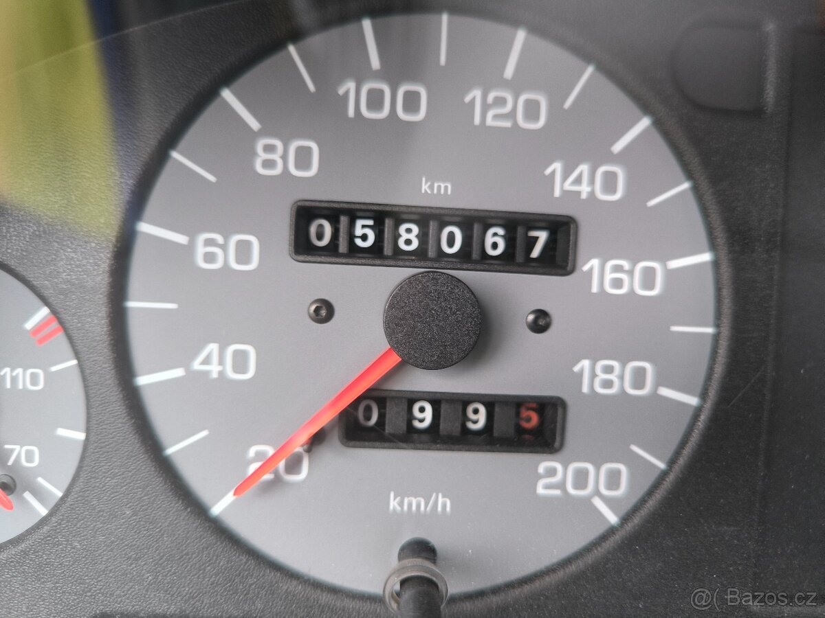 Felicia LXi 1.3i 50kw 1999 - 10