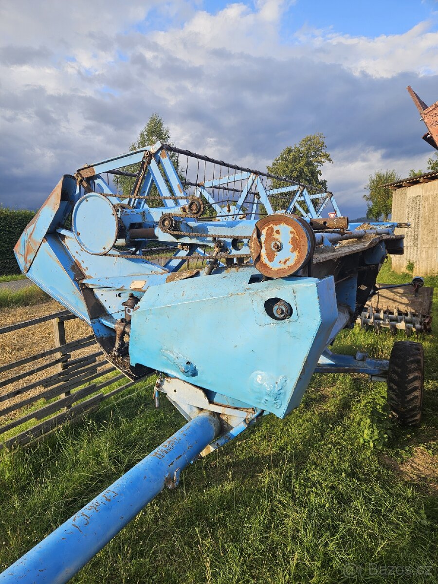 Kombajn Fortschritt E512 - 10