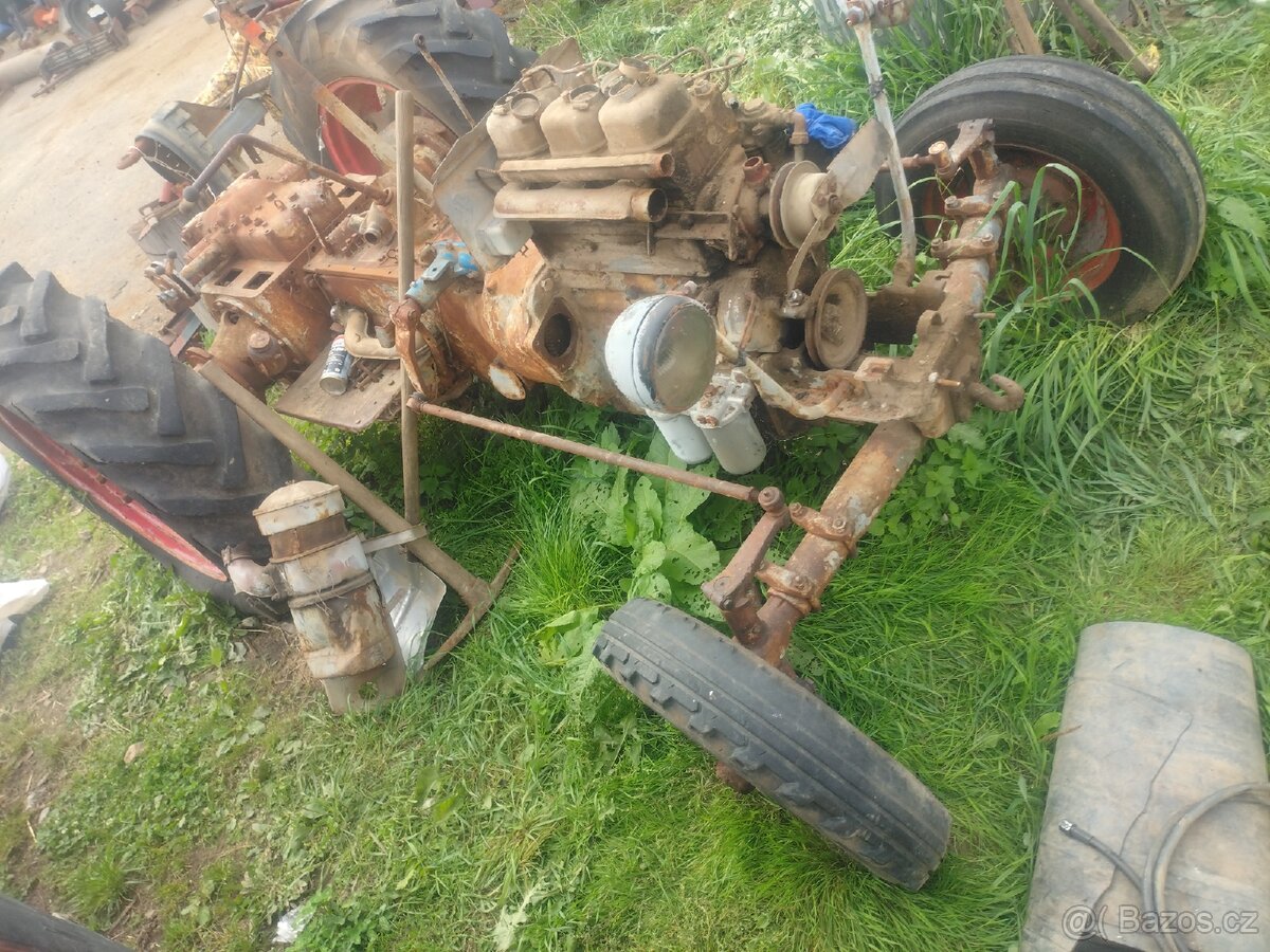 Díly Zetor 3011 - 10