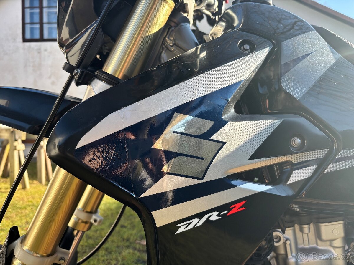 Suzuki DRZ 400 SM - 10