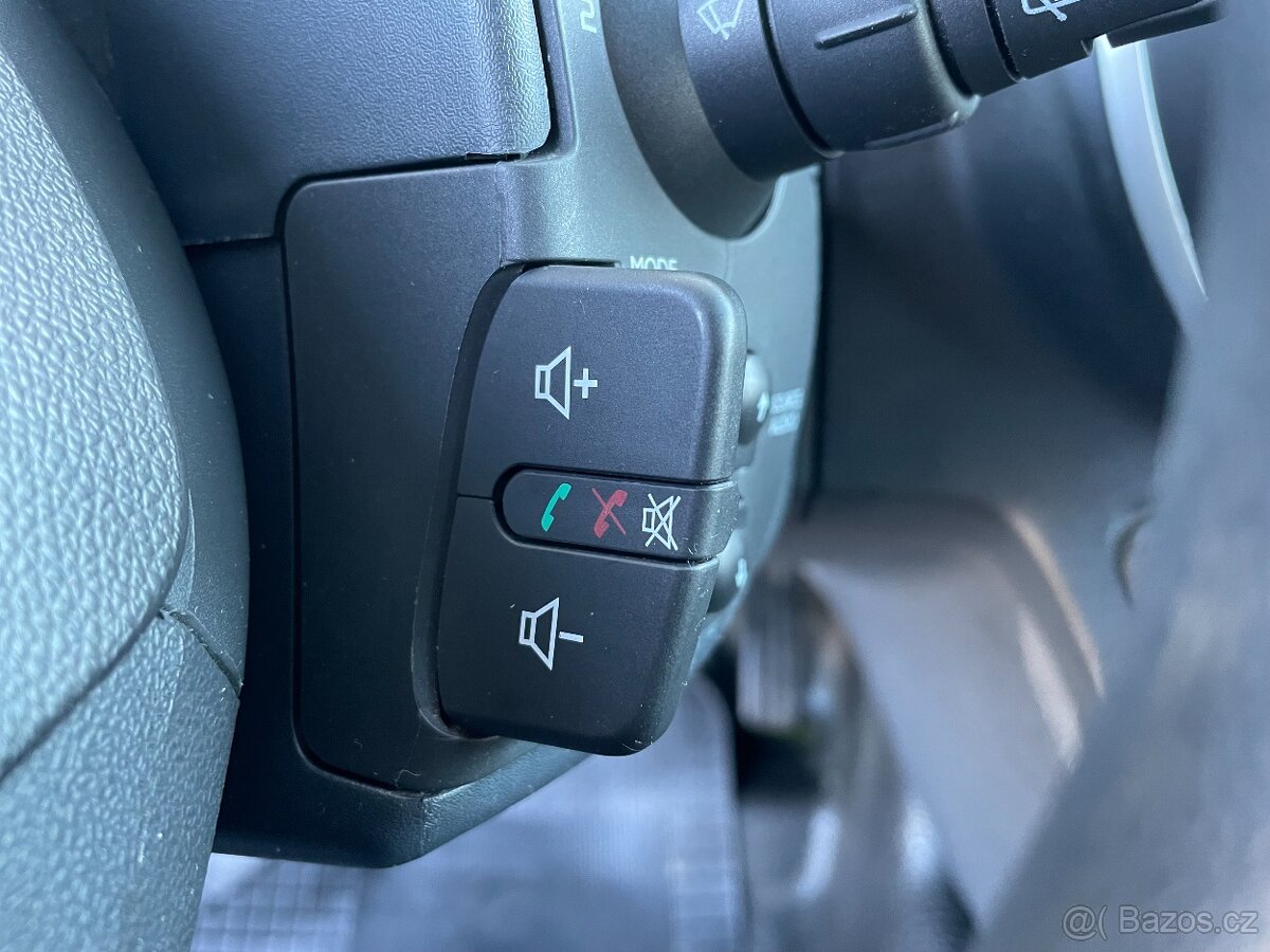 Renault Kangoo 1.5 dCi DPH Posuvná střecha - 10