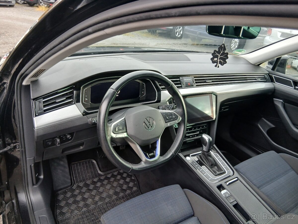 VW Passat, GTE Plug-in hybrid, r.v. 2021 - 10