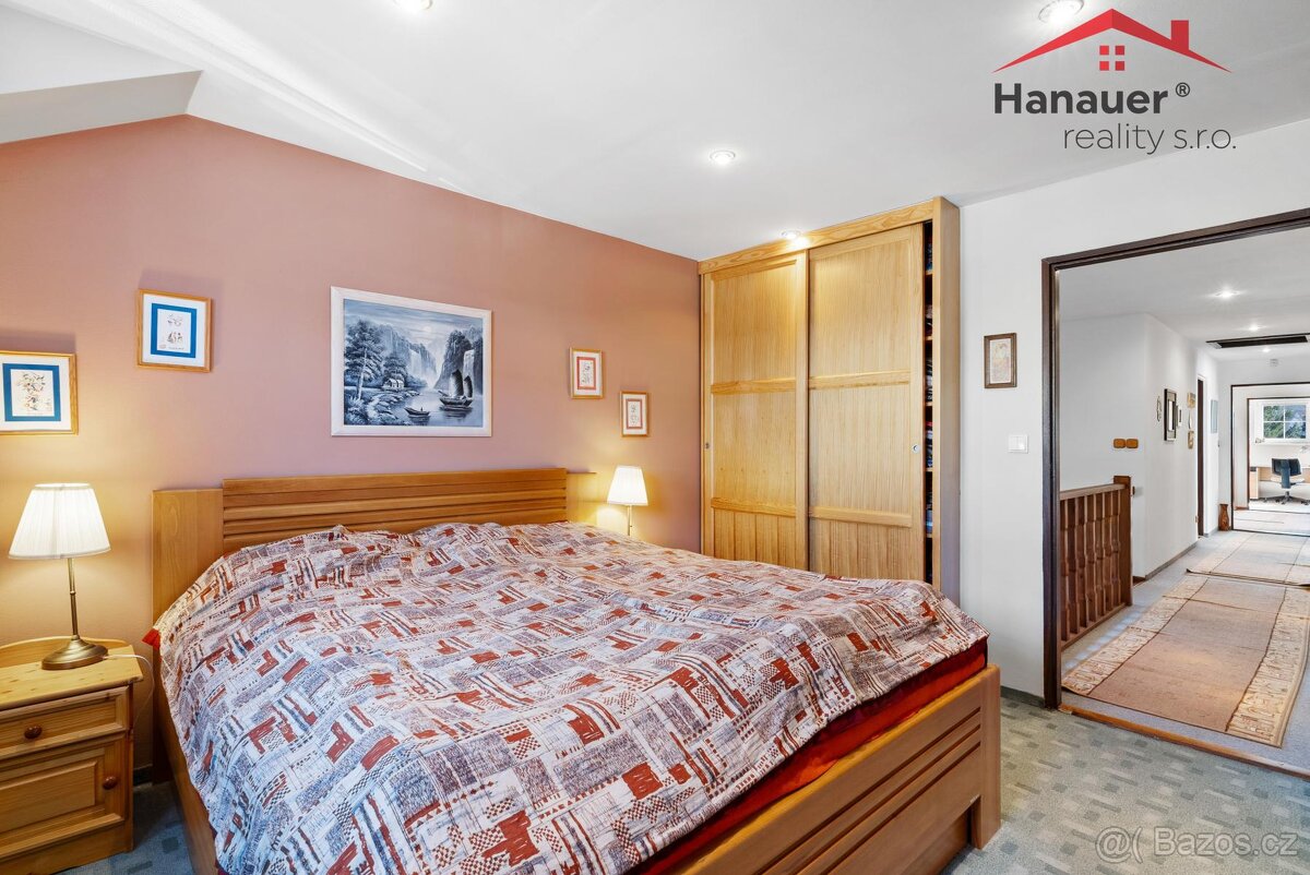 Prodej rodinného domu, Chuderov - 10