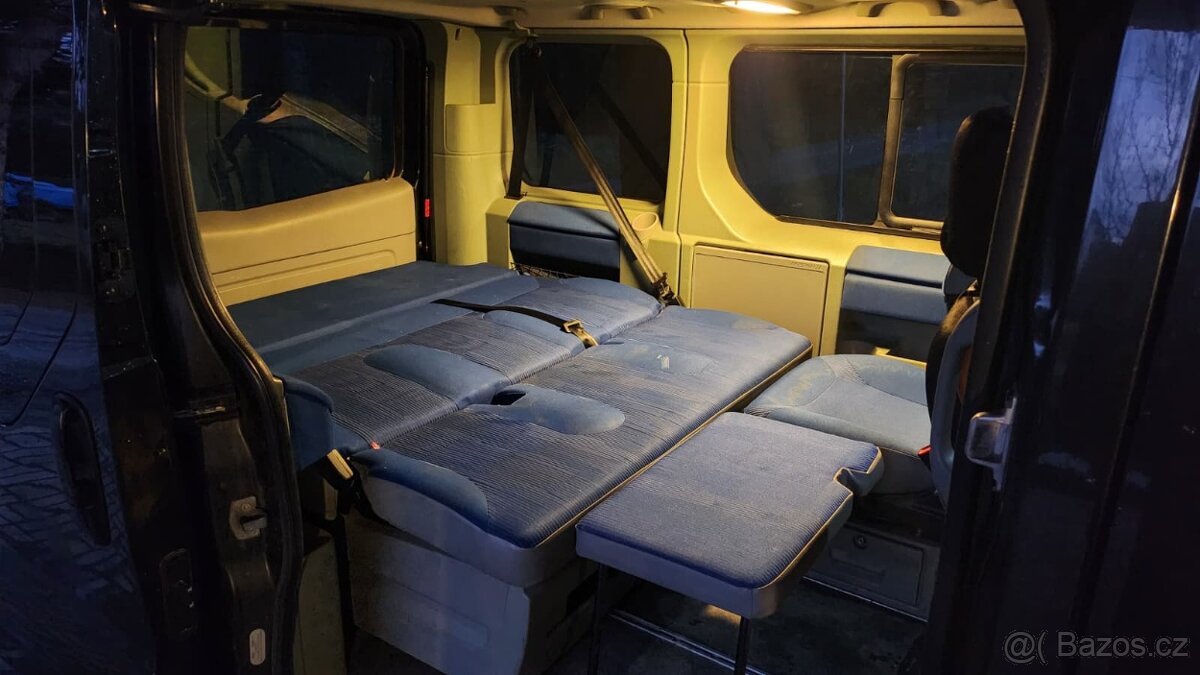 Prodám Opel Vivaro 2.5 CDTi Westfalia - 10