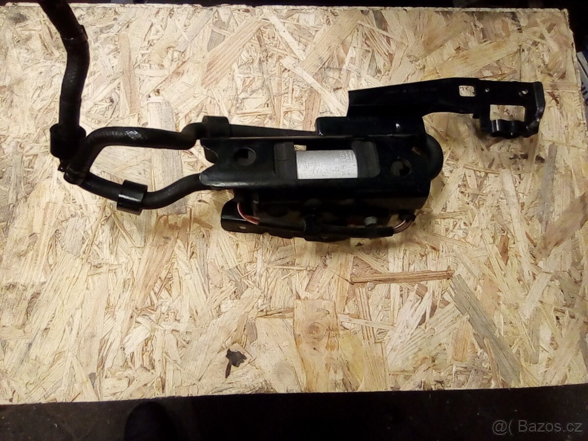 DÍLY MOTORRU 2.0TDI 125KW KOD: CFGB - 10