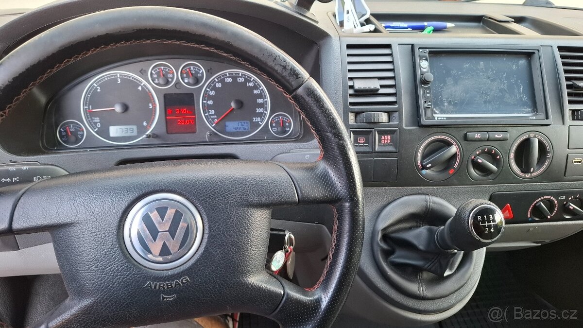 Vw Transporter T5 1.9 TDI - 10