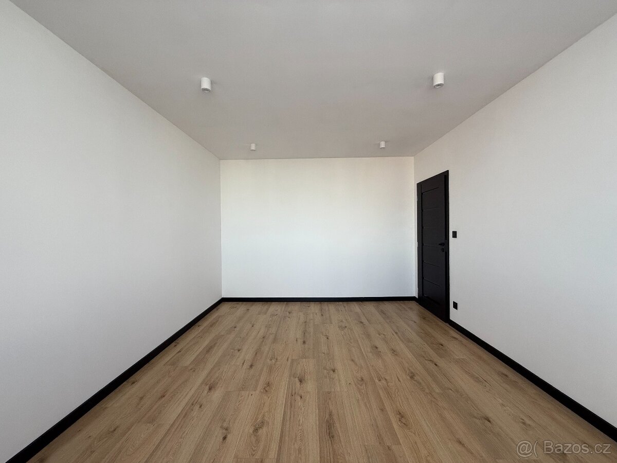 Prodej bytu 4+1 v Tachově - 10