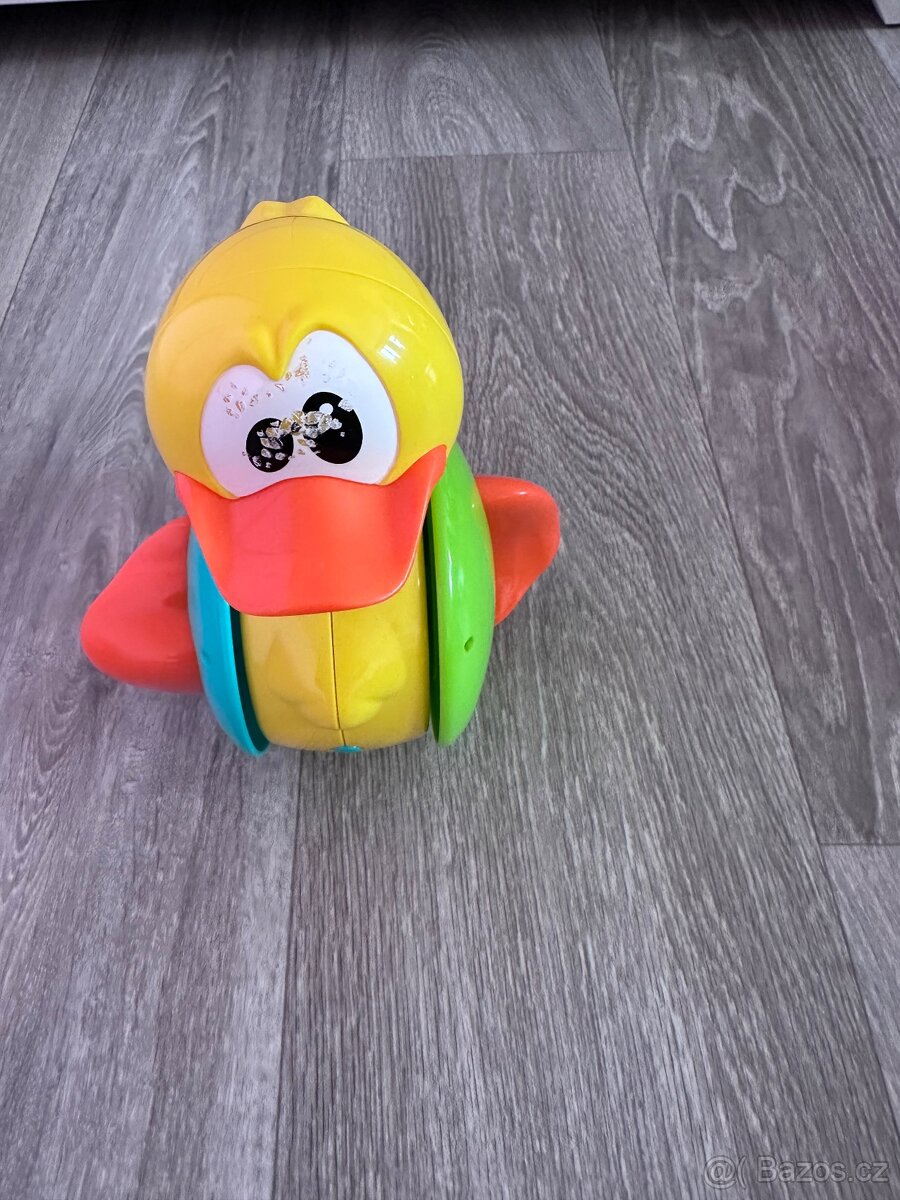 Různé hračky - 10