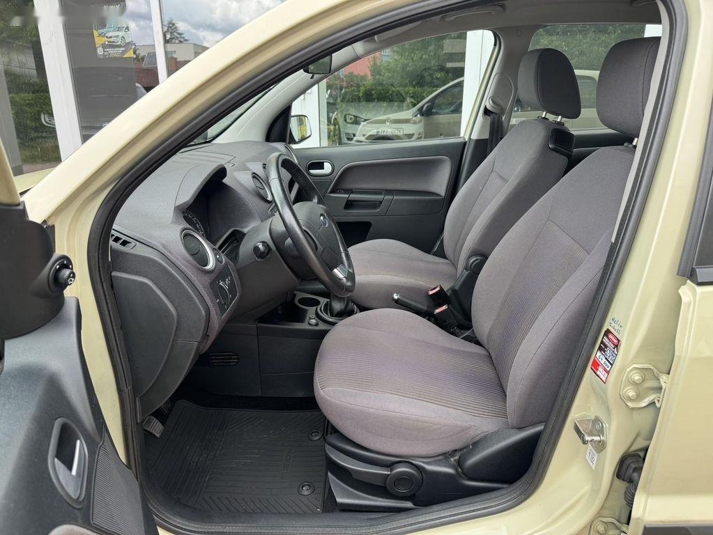 Ford Fusion,1.4i 59kW - 10