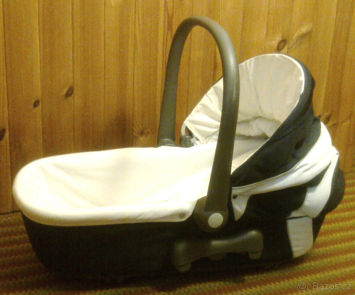 Prodám kočárek CAM Cortina Evolution X3 - 10