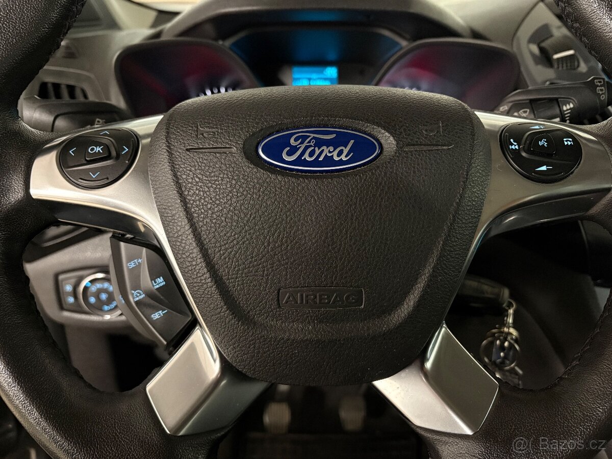 Tourneo Connect Titanium 10/2016 - 10