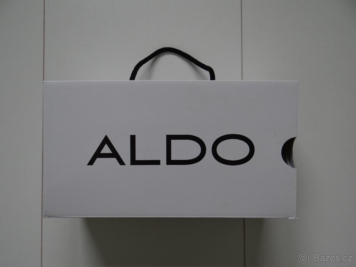 Dámské černé páskové sandály Aldo (vel. 40) - 10