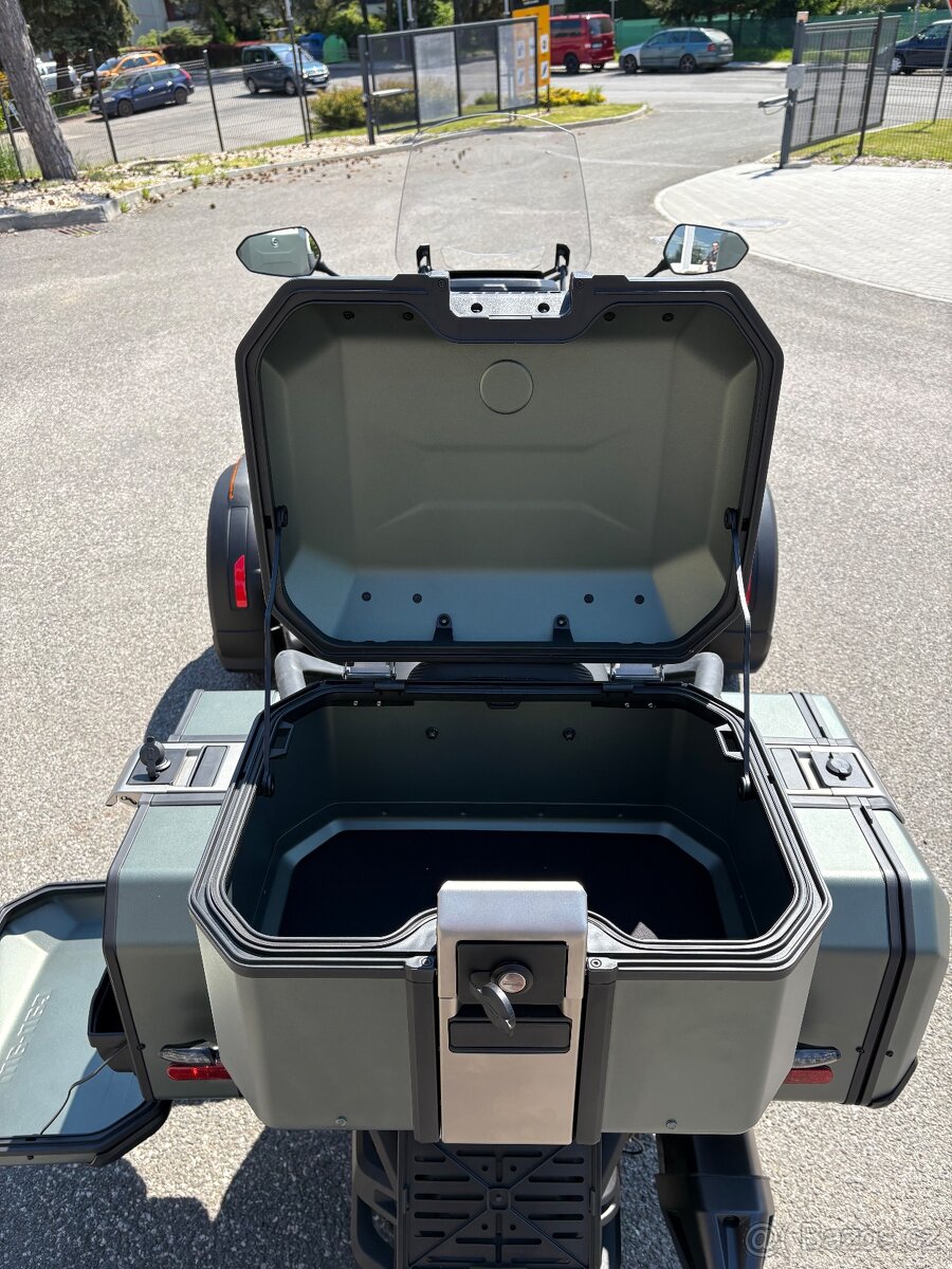 Can Am Canyon Redrock MY2025 - 10