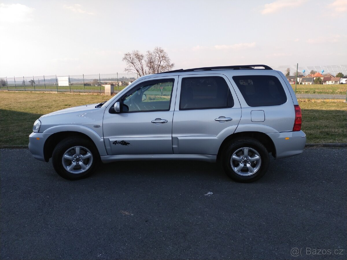 Mazda Tribute 2.3i 4x4 - 10