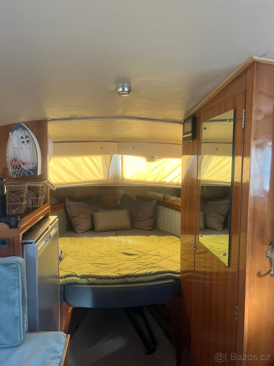 Kajutová loď Freeman - 10