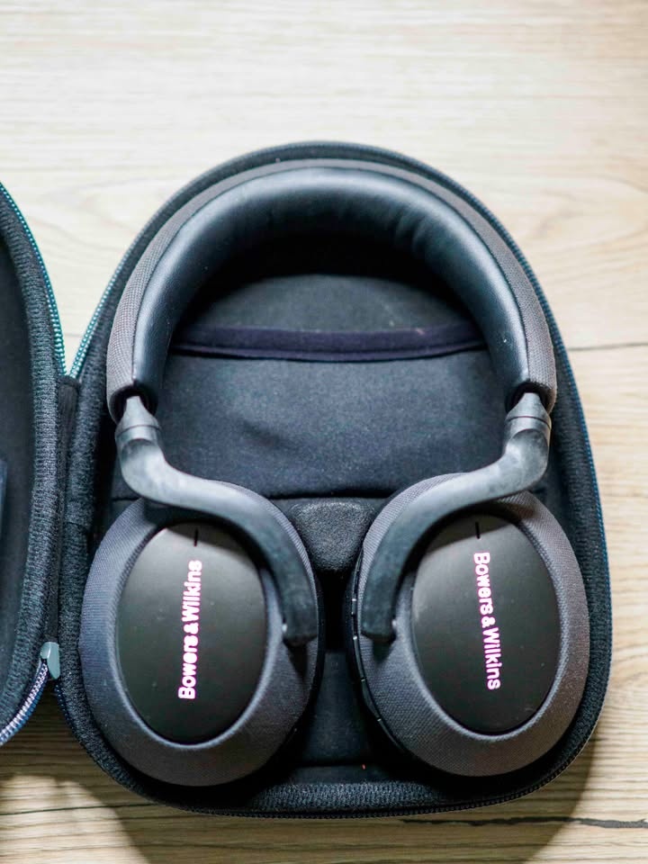 Bezdrátová sluchátka - Bowers & Wilkins PX7 Space Grey - 10