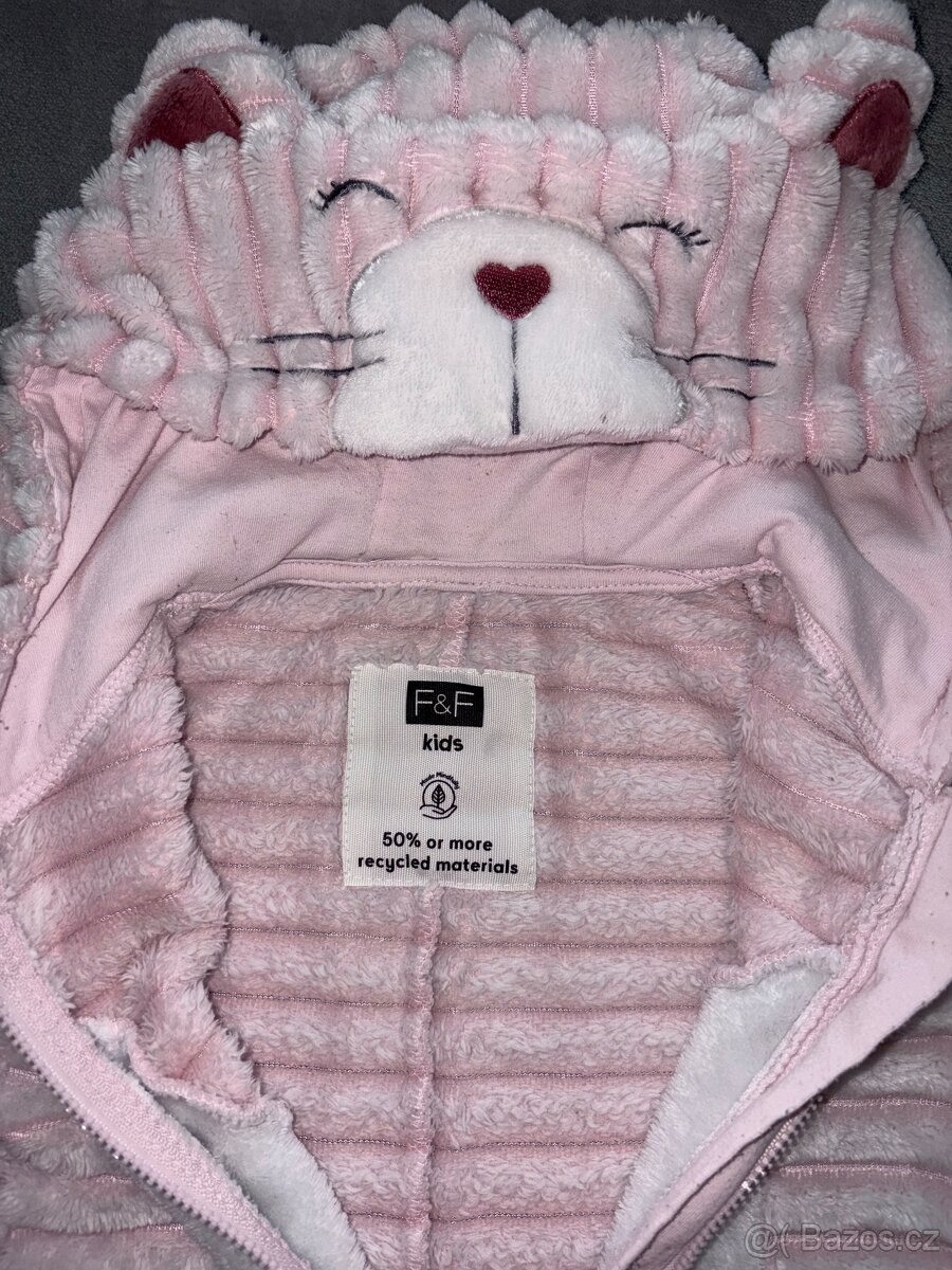 Plyšový overal - 10