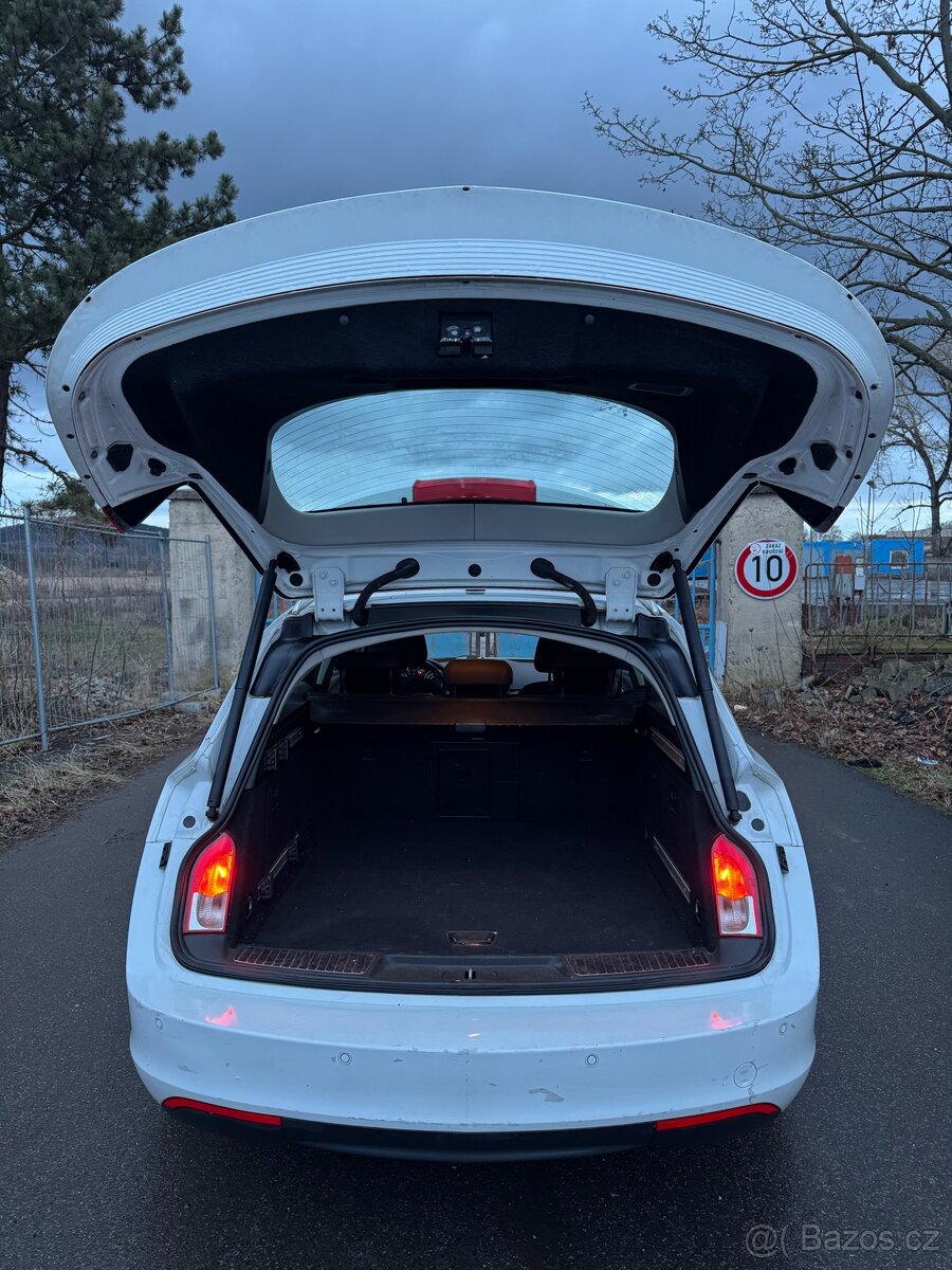 Opel Insignia 2.0 TDI Automat 2009 - 10