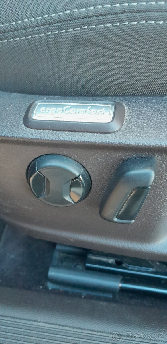 VW Passat 1.6 TDI, 2016 - 10