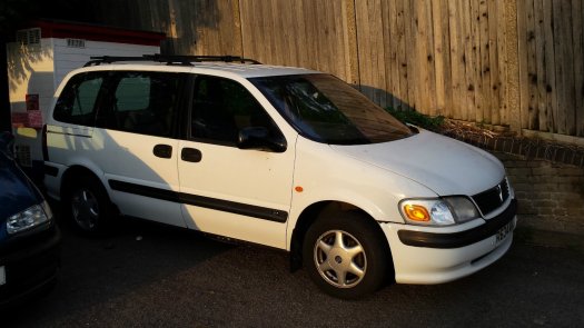 Náhradní díly z vozu Opel Sintra - 10