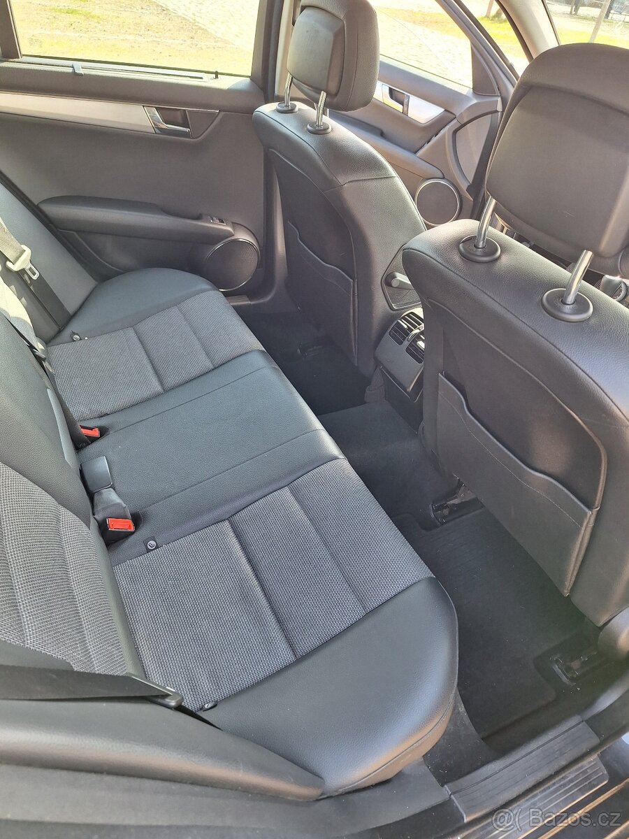 Mercedes 200 CDI - 10