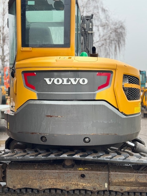Pásový bagr Volvo ECR58D - 10