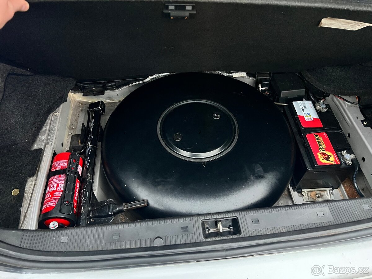 Mercedes-Benz CLK 320 V6 (W208), r. 2001, Avantgarde - 10