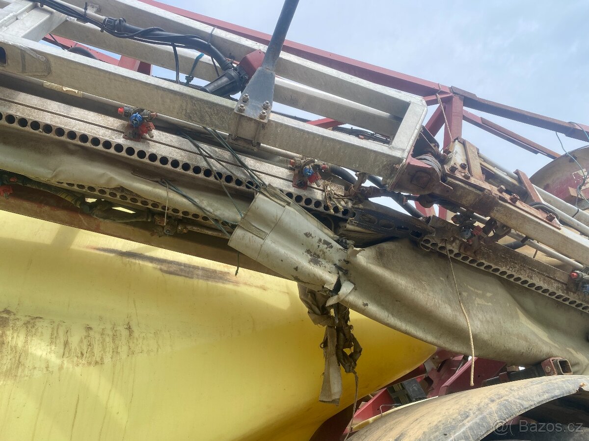 postřikovač Hardi Commander 7000 36m - 10