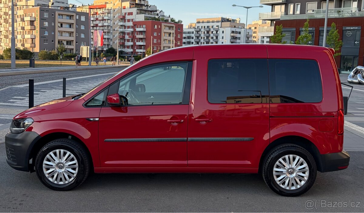 VW CADDY 1.2 tsi,NEBOURANÉ,1. MAJITEL,STK,BLUETOOTH,TEMPOMAT - 10