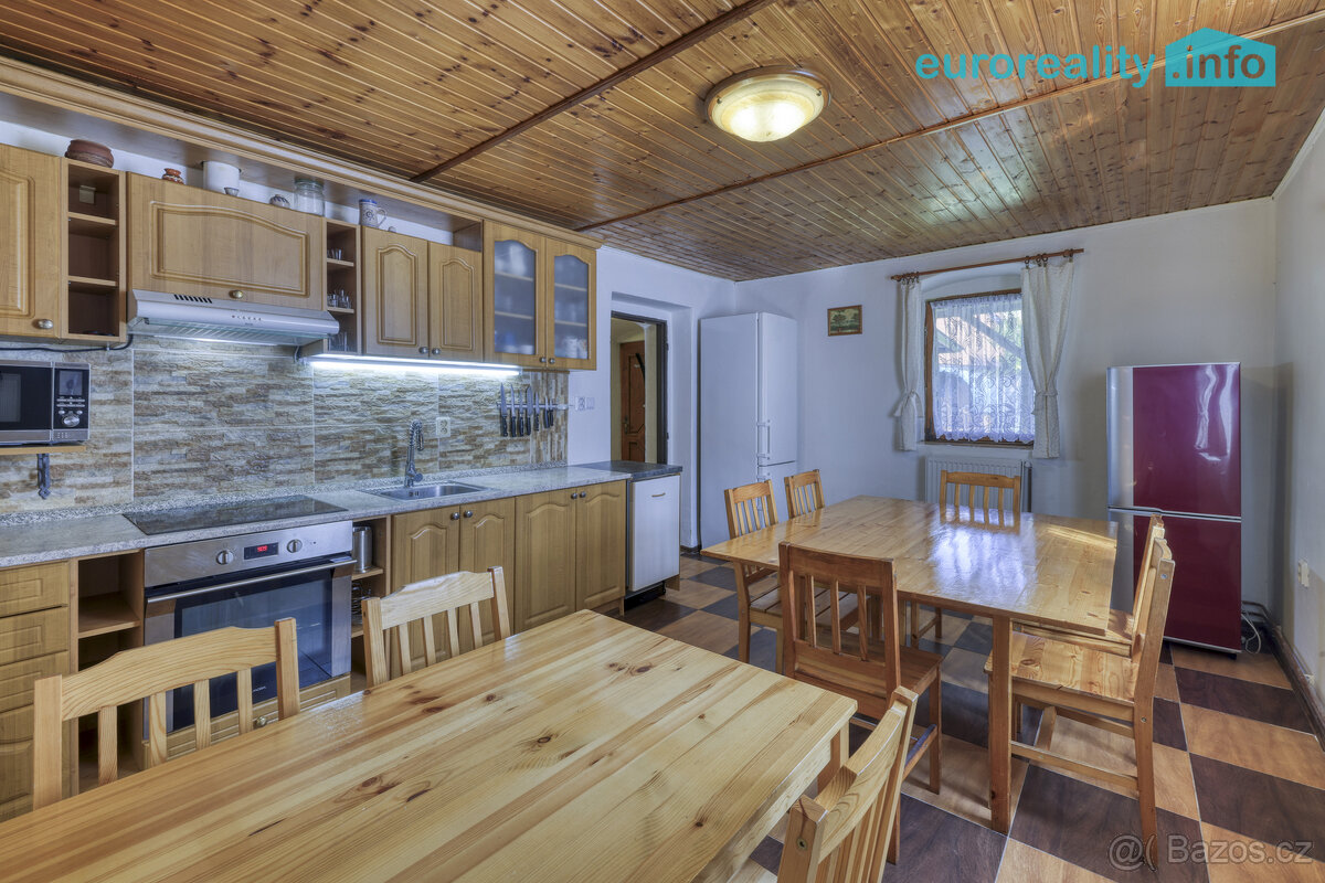 Prodej, rodinný dům 4+kk, 116 m², pozemek, 1361 m², Lazny, S - 10