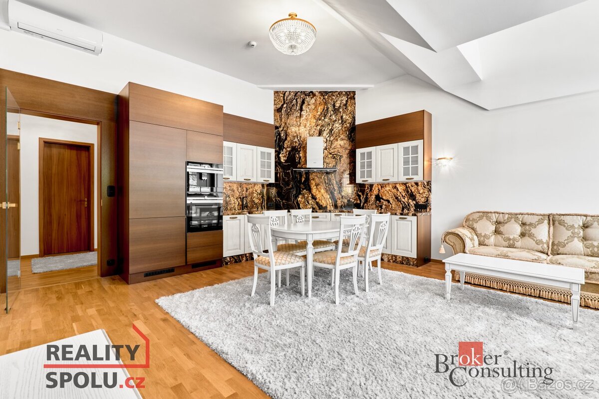 Prodej, byty/3+kk, 137 m2, Divadelní náměstí 2132/19, 36001 - 10