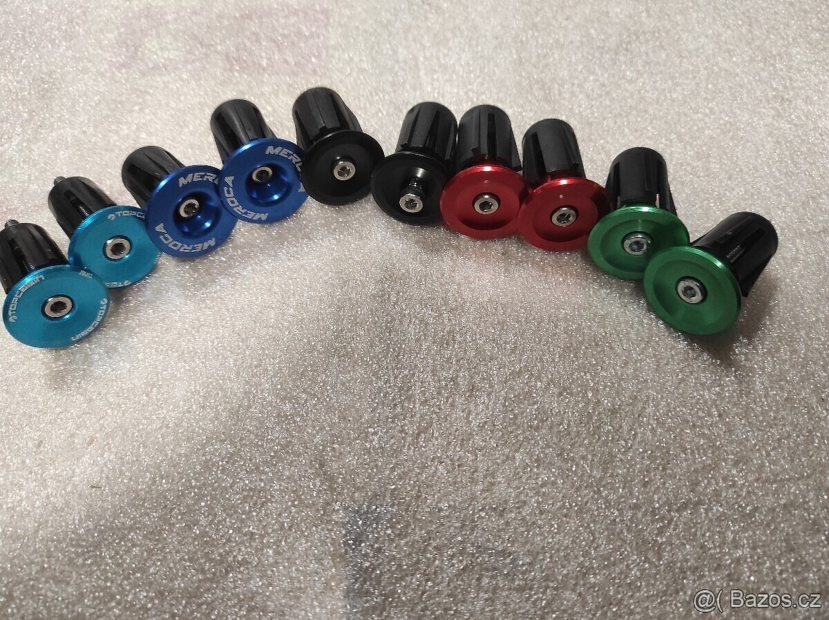 S spousta nových gripů na řídítka 1. - 10