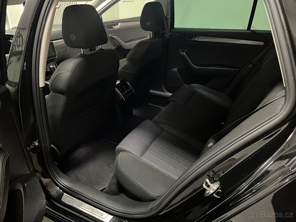 Škoda SUPERB 2.0 TDi DSG MATRIX VIRTUAL KAMERA TAŽNÉ 2021 - 10
